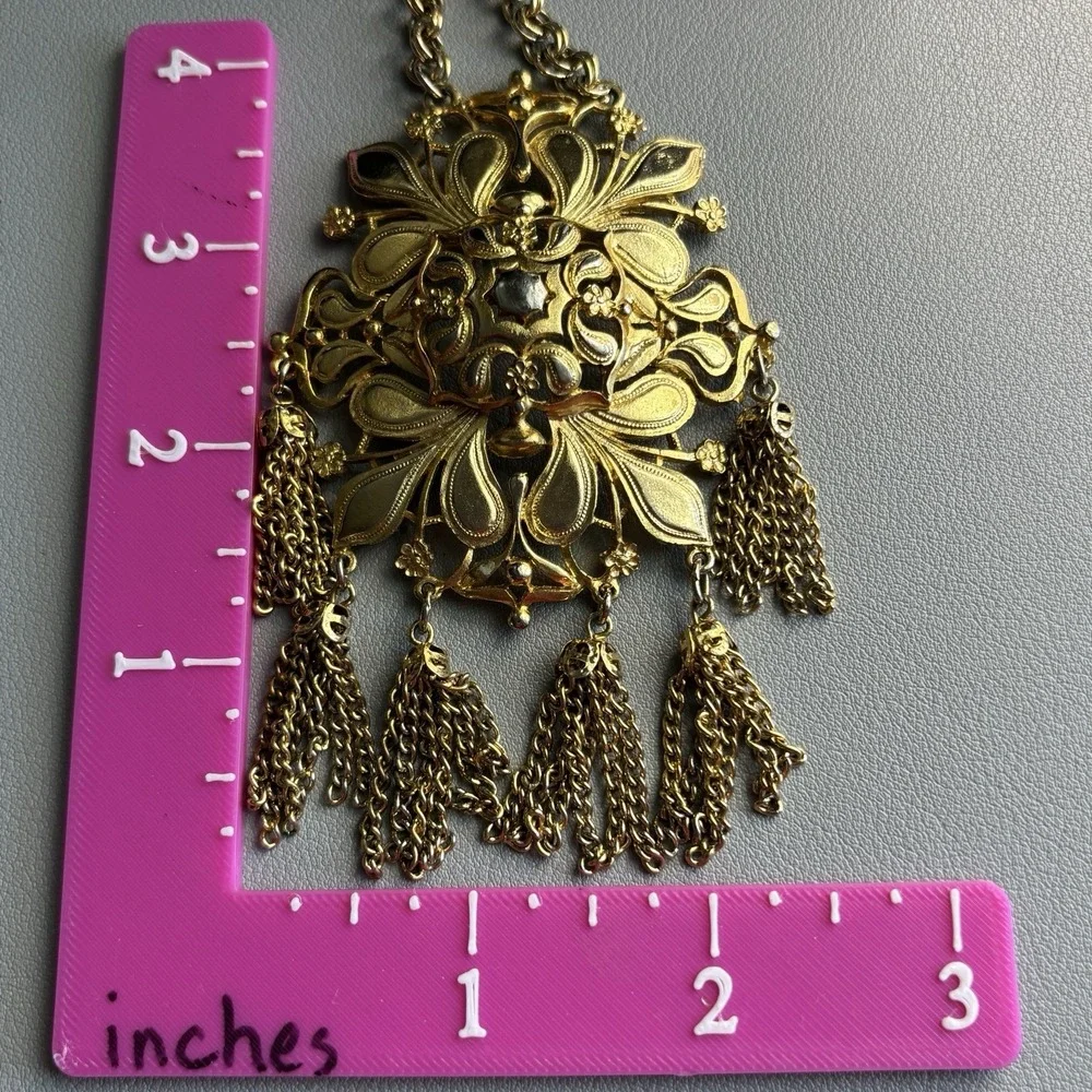 Vintage Gold Tone Chain Fringe Tassel Statement Necklace 24